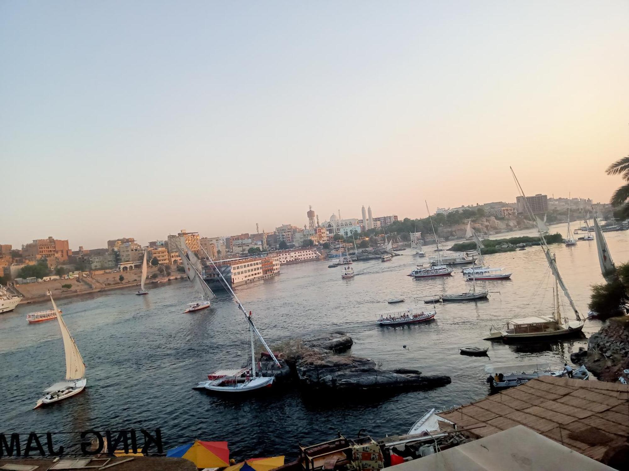Mostafa Jamaica Guesthouse Aswan Buitenkant foto