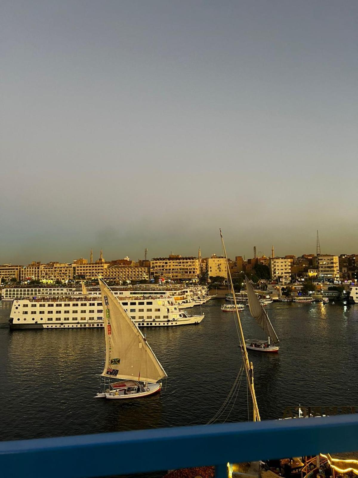 Mostafa Jamaica Guesthouse Aswan Buitenkant foto